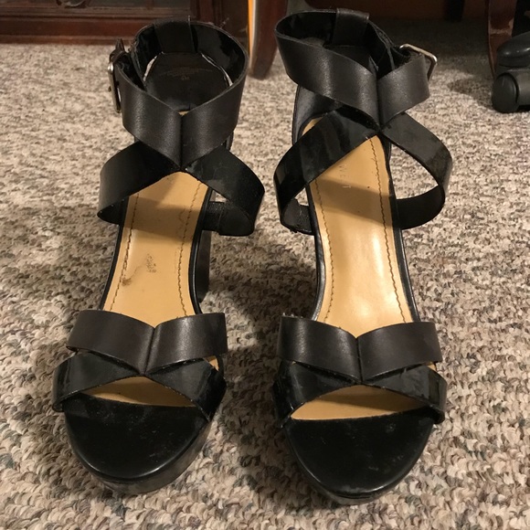 Black wedge heels - Picture 2 of 3